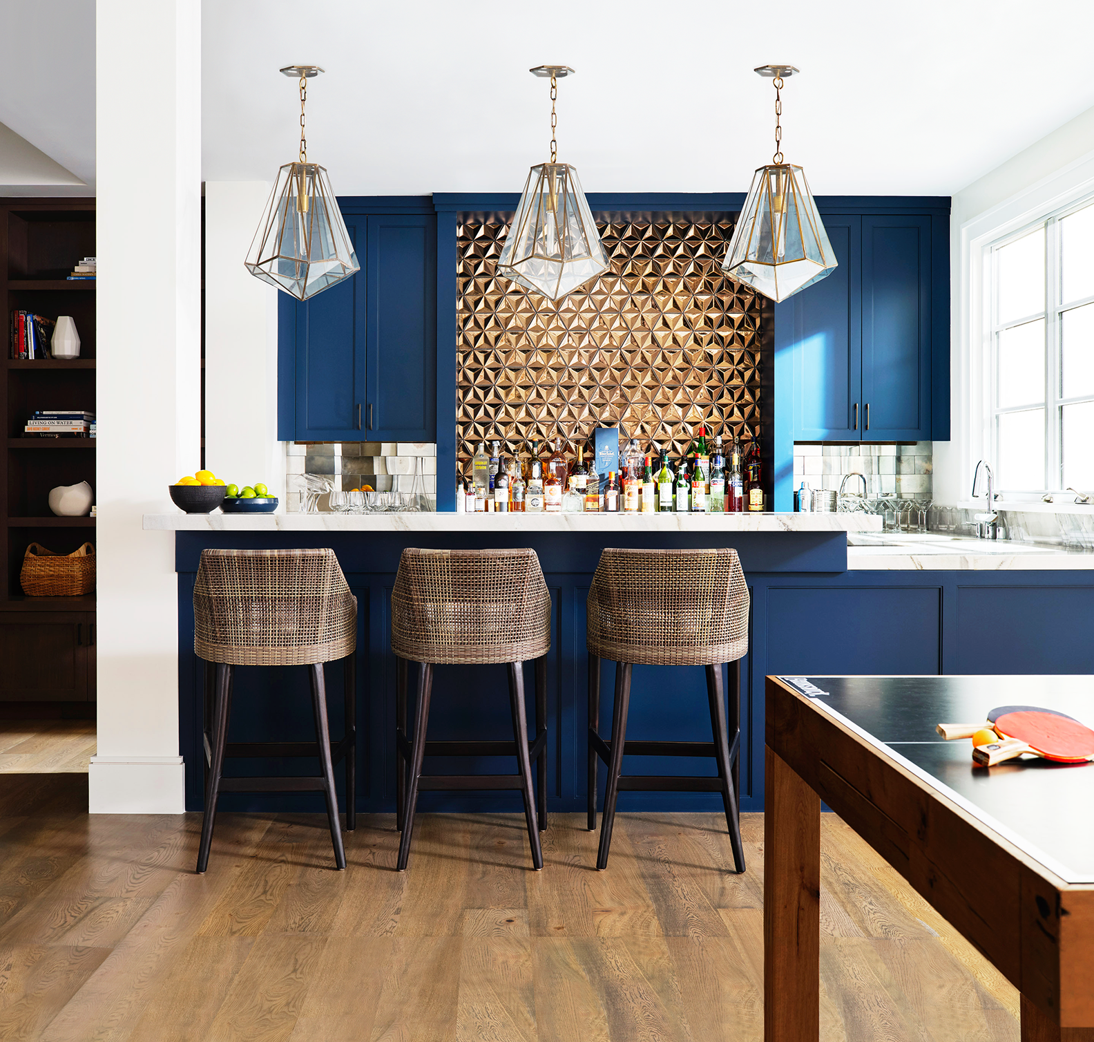 home bar idea, blue cabinets and gold backsplash